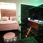 ベッド・アンド・ブレックファスト My Luxury ナポリ