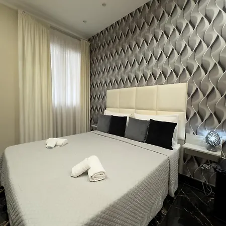 לינה וארוחת בוקר My Luxury נאפולי