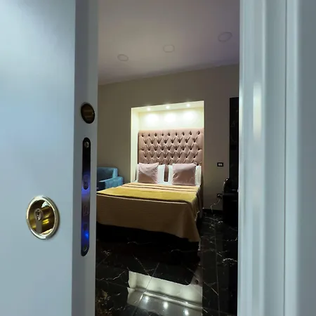 My Luxury Oda ve Kahvaltı 4*