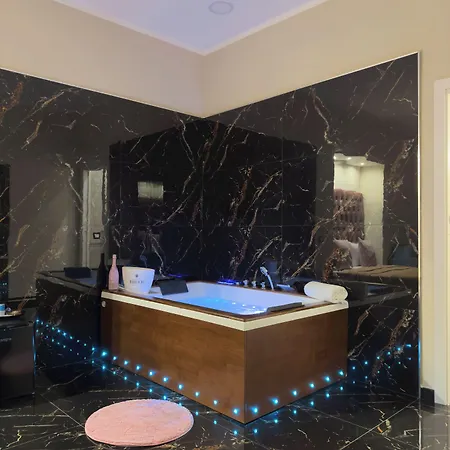 My Luxury فندق مبيت وإفطار نابولي