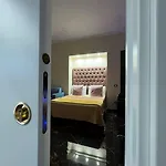 My Luxury Bed & Breakfast 3*