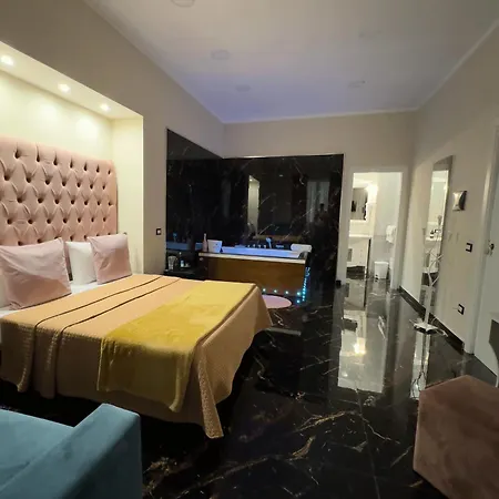 My Luxury 3* Napoli