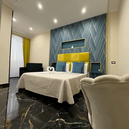 My Luxury 3* Neapel